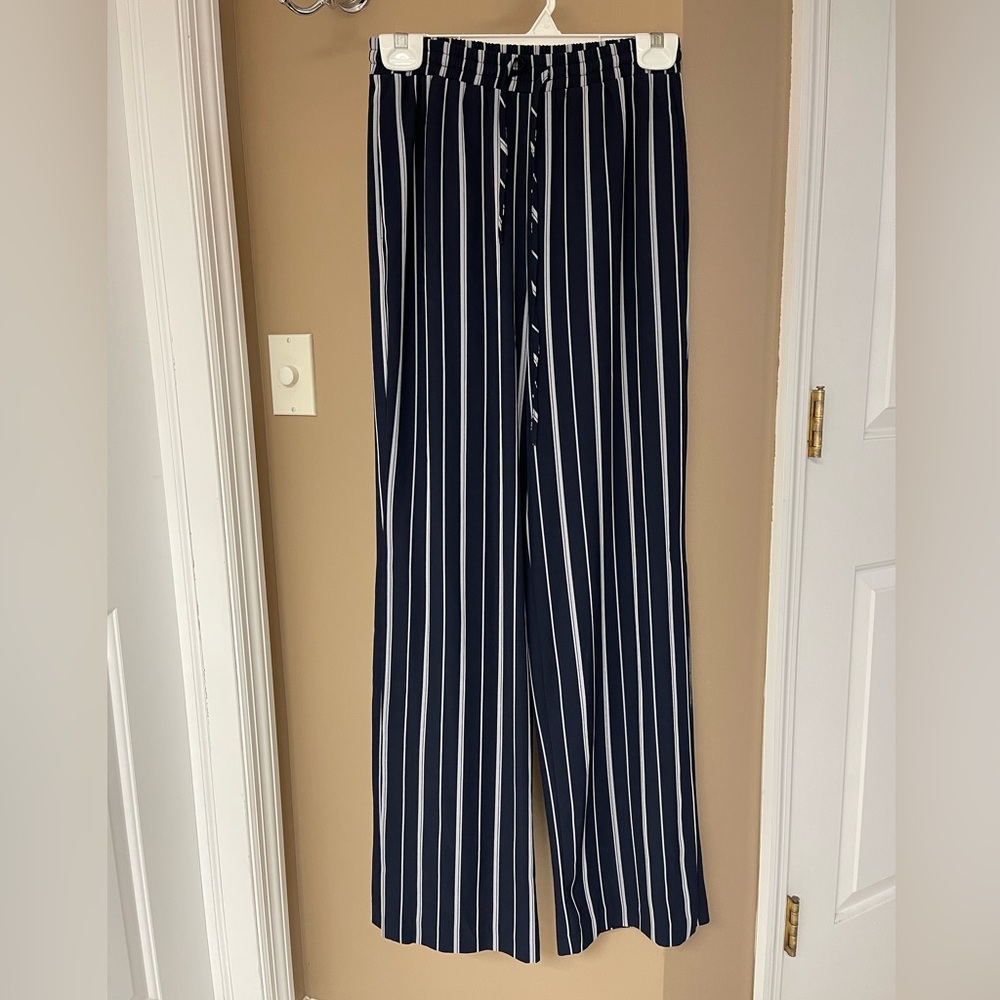 Forever 21 slit leg palazzo pants - Picture 3 of 4